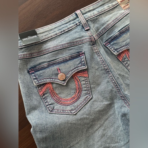 NWT True Religion Becca mid rise bootcut jeans - Picture 5 of 12